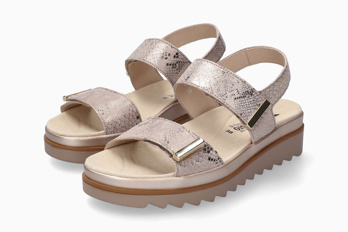Dominica - Light Taupe | M4LN