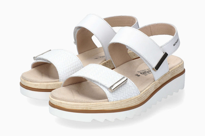 Dominica - White | M5GR