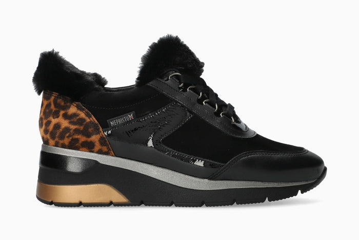 Estella - Black | M6WY