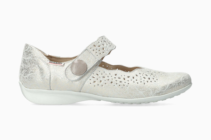 Fabienne - White | M7UN