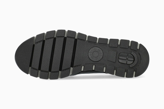 Gwenn - Black | M6AS