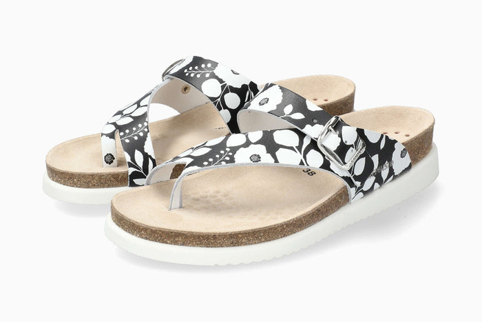 Helen - Black | M7AG