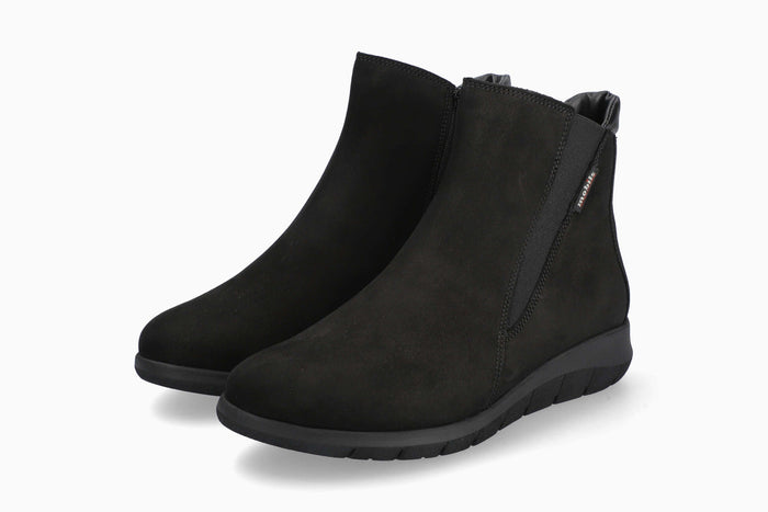 Idilia - Black | M6BC