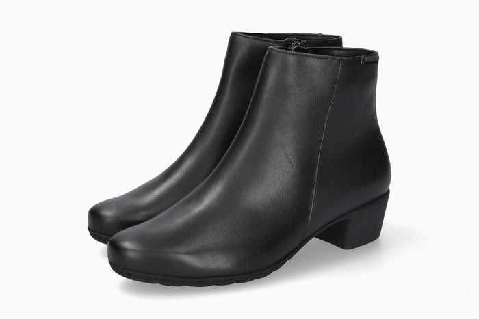 Iola - Black | MQ19
