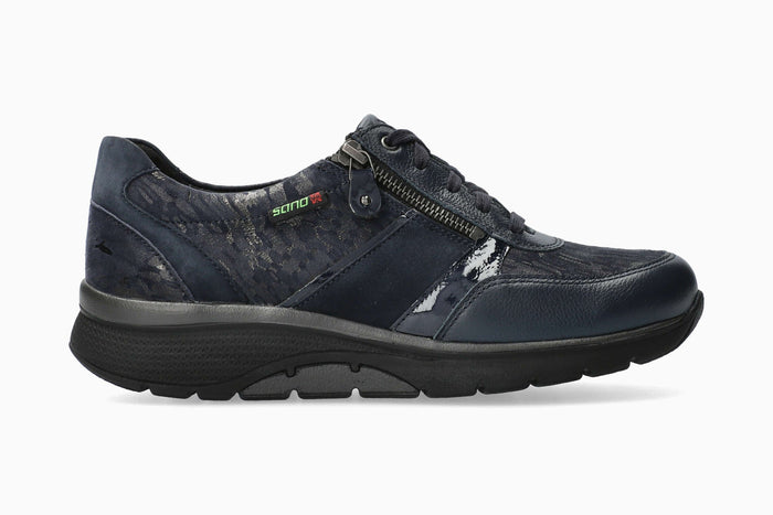 Izae - Navy | M4XW