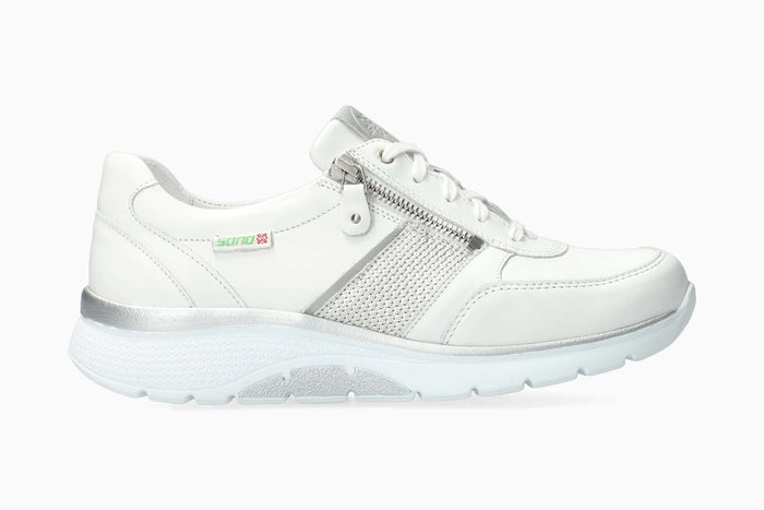 Izae - White | M5NQ