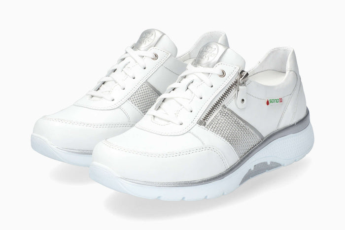 Izae - White | M5NQ