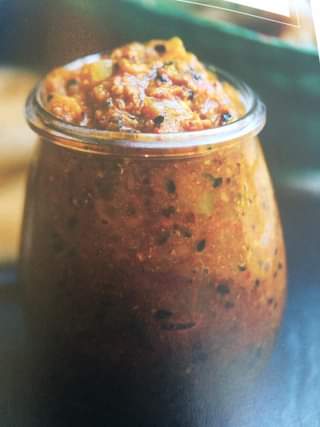 Kasundi Apple & Tomato Chutney