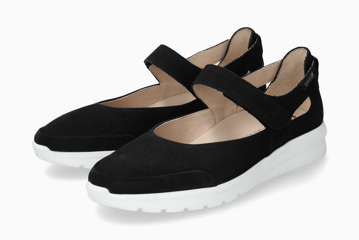 Marsia - Black | M8BT
