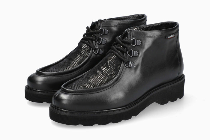 Oprah - Black | M6SC