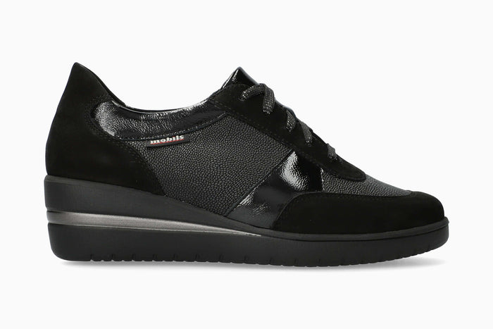 Paige - Black | M7QE