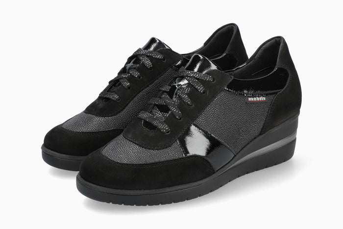 Paige - Black | M7QE