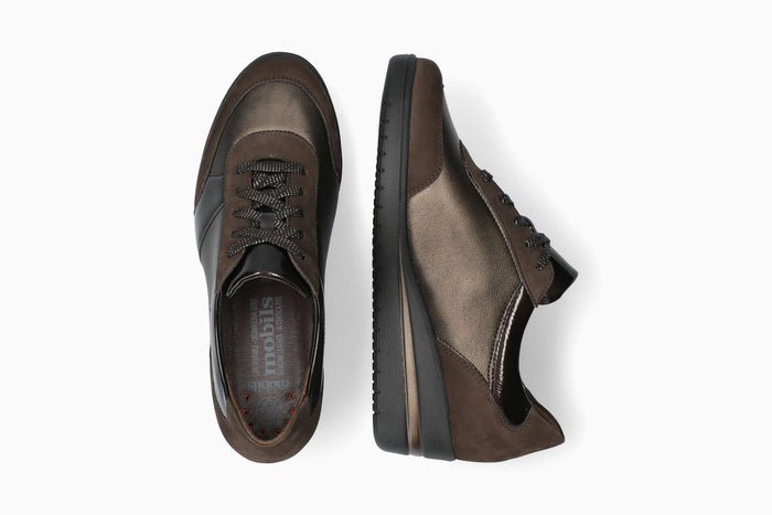 Paige - Dark Oak | M7QF