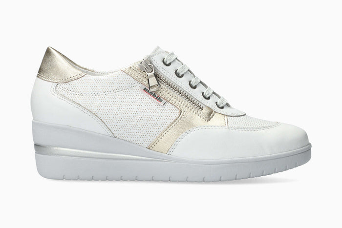 Patrizia - White | M7WD