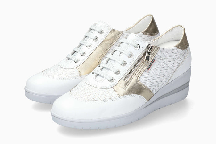 Patrizia - White | M7WD