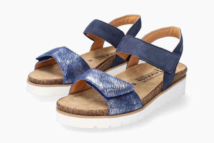 Thelma - Navy | M4LB